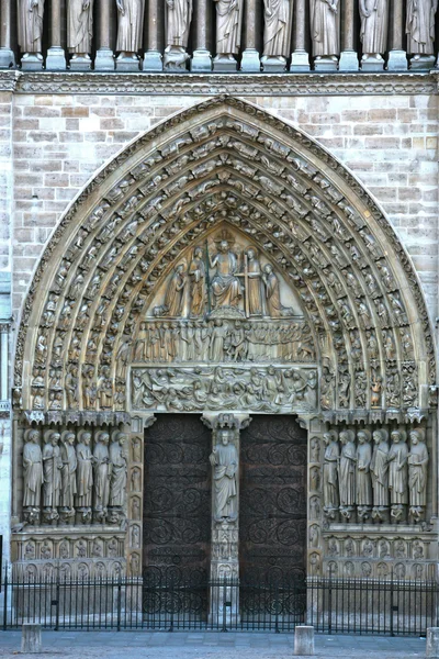 Notre Dame de Paris carhedral — Stockfoto