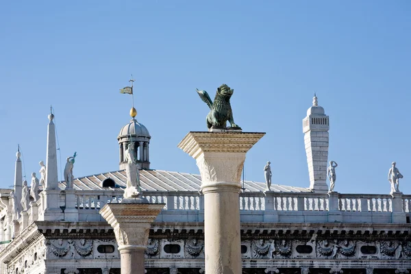 Pazzia san marco santo posto marchio nella bellissima città di venezia in italia — Foto Stock