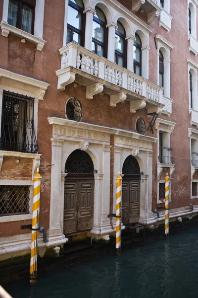 Small canal venice — Stock Photo, Image