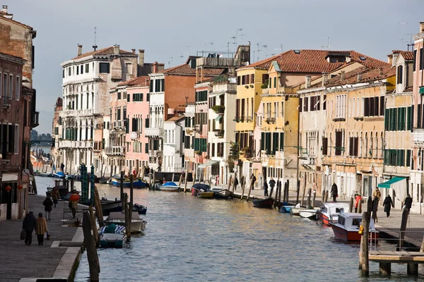 Rio marin en santa croce en la hermosa ciudad de Venecia en italia — Foto de Stock