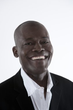 yakışıklı Afro-Amerikan erkek portresi