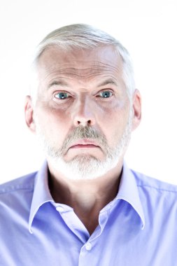 Komuta sizde portre aptal