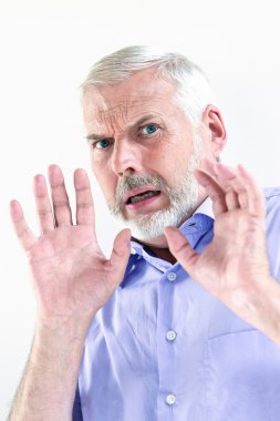 Komuta sizde portre korkuyor koruyucu