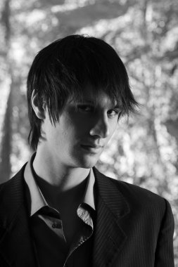 etkileyici genç adam