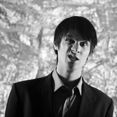 etkileyici genç adam