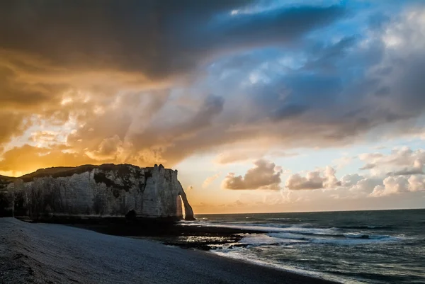 Etretat beach in normandie france — Stock Photo, Image