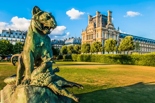 Le louvre Paryż miasto Francji — Zdjęcie stockowe