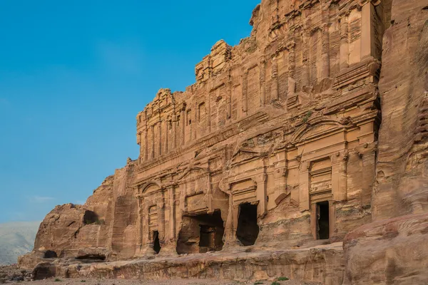 Grób Pałac w Nabatejskie miasto petra jordan — Zdjęcie stockowe