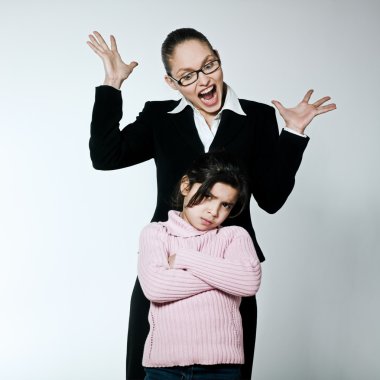 kadın çocuk çatışma dipute sorunlar