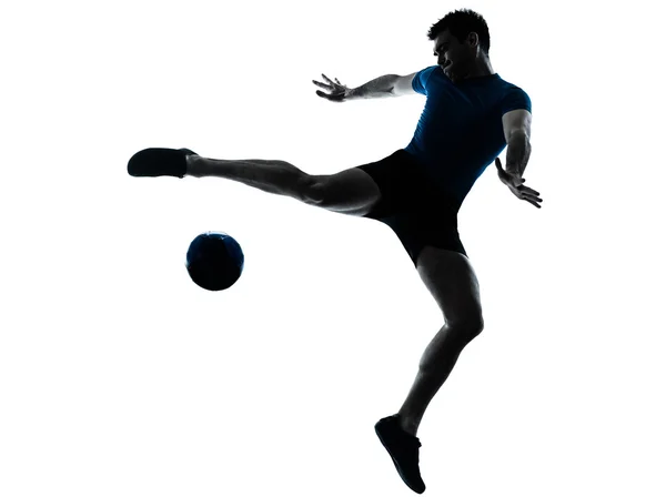 Man fotboll fotbollsspelare flyger sparkar — Stockfoto