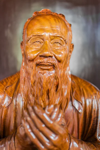 Standbeeld wen miao confucius tempel shanghai china — Stockfoto