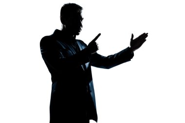 siluet adam portresi kızgın tehditkar