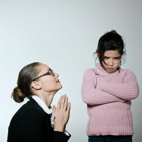 Woman and child conflict dipute problems — Stock Photo, Image