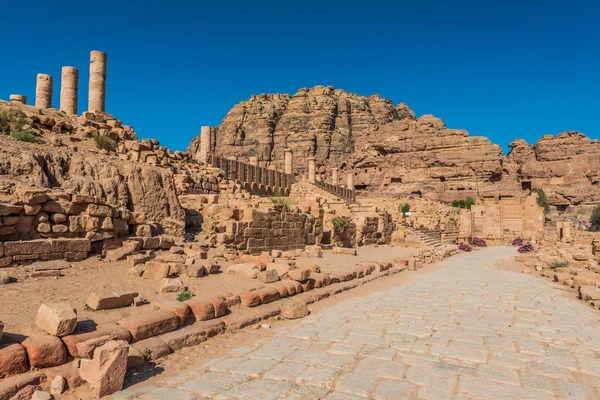 Römische Allee in der nabatäischen Stadt Petra Jordan — Stockfoto