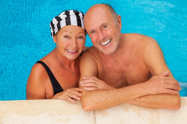 Senior travel — Stock Photo, Image