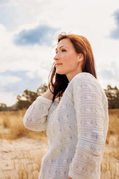 Nature woman — Stock Photo, Image