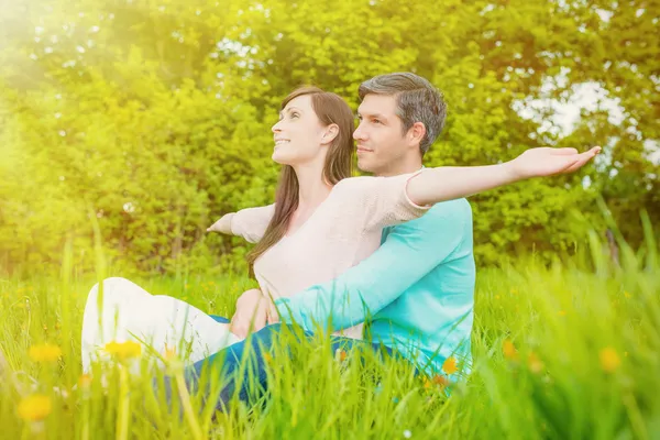 Giorno pieno di sole — Foto Stock