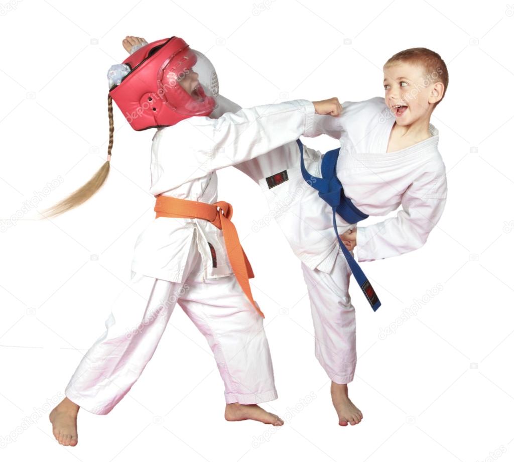 Receptions of self-defence protecting from an attack blow by a hand
