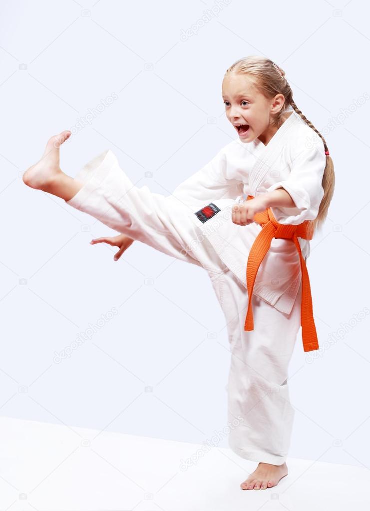 Professional karate girl — Stock Photo © Andreyfire 27287457