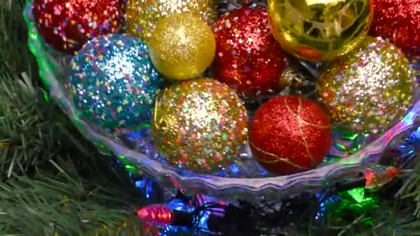 Close Glass Vase Multicolored Balls Patterns Rotate Christmas Tree Branches — Stock Video