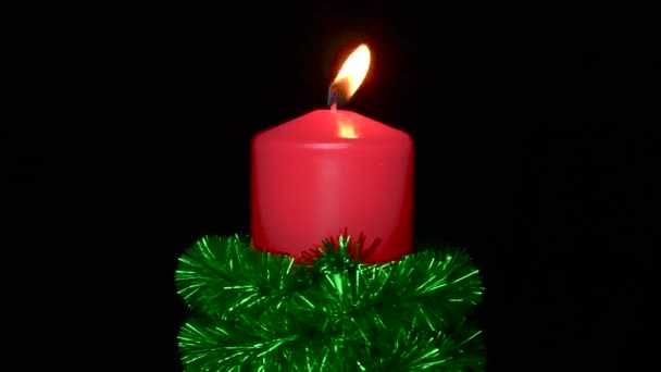 Decorated Green Rain Rotates Candle Black Background Close — Stockvideo