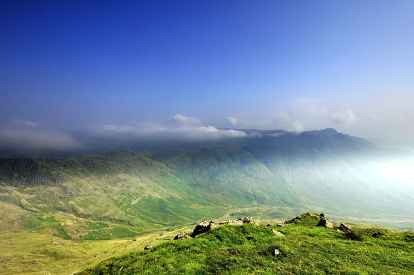 Misty Valley — Stock Photo, Image