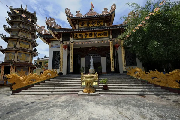 Buddhistiska tempel — Stockfoto