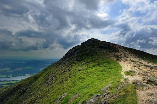 Passo a passo para o topo — Fotografia de Stock