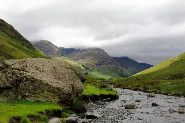 Low Clouds Mist High Stile Red Pike — Stock Photo, Image