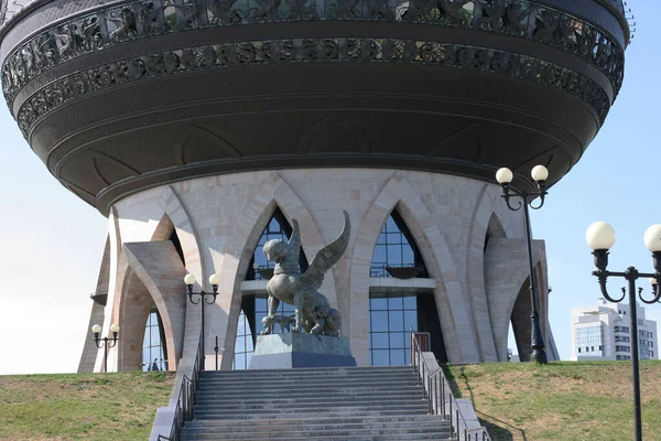 러시아 2021 타타르스탄 카잔의 기념비이다 — 스톡 사진
