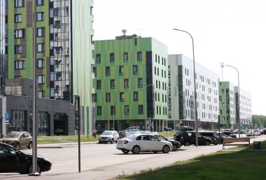 Innopolis, Rusya - 11 Haziran 2018: Kazan ilçesindeki It-Village 'da modern bina. Tataristan 'daki Innopolis şehri. Innopolis 'teki konut binaları.