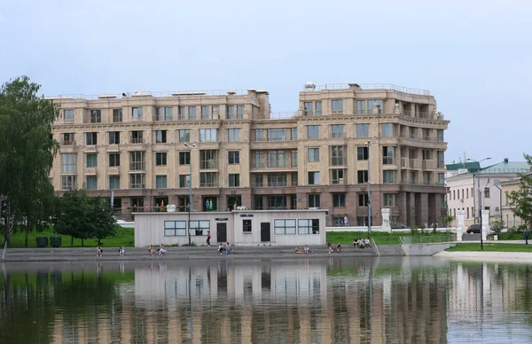 Kazan República Tartaristão Rússia Julho 2021 Vista Parque Margem Lago — Fotografia de Stock