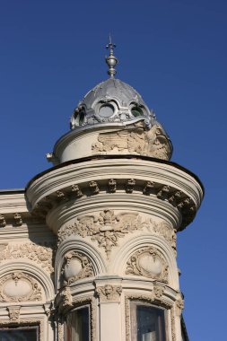 Kazan, Tataristan Cumhuriyeti, Rusya. 26 Temmuz 2021. Z.N.Ushkova 'nın malikanesi zengin bir cephe dekoruyla