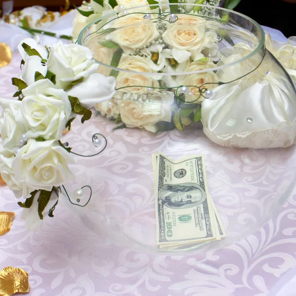 Money in a festive vase — Stock Photo, Image