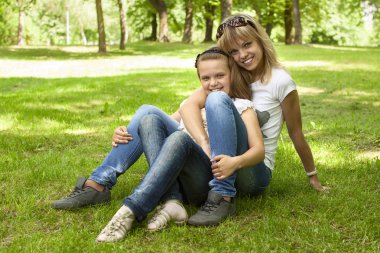 şirin anne ve kızı