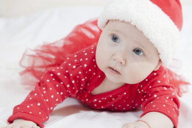 Noel şapkalı kız şirin bebek