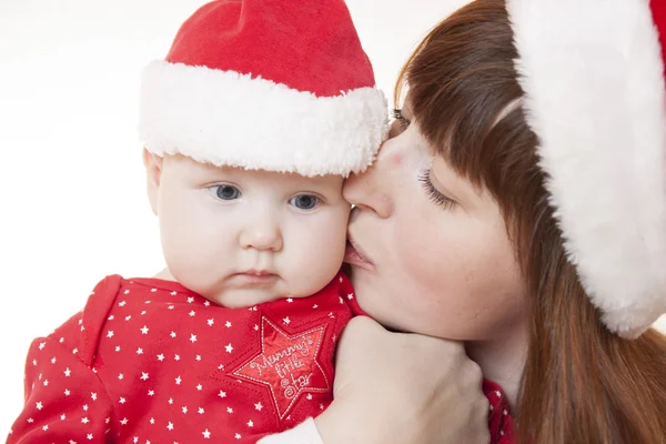Anya és gyermeke ünneplik a karácsonyt — Stock Fotó