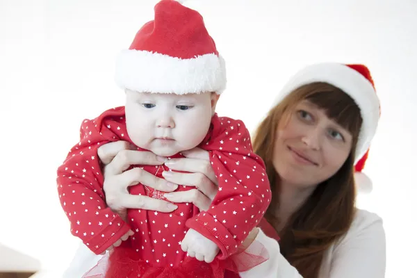 Mor och barn firar jul — Stockfoto