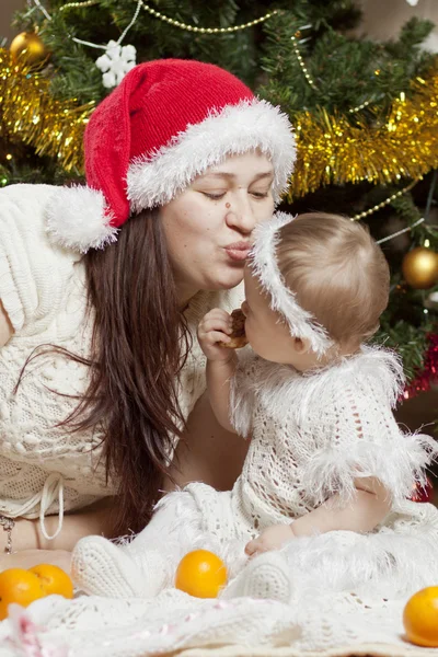 Happy little baby with her mother — Stock Photo, Image