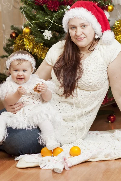 Happy little baby with her mother — Stock Photo, Image