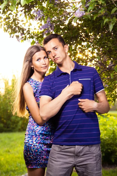 Hermosa pareja enamorada — Foto de Stock