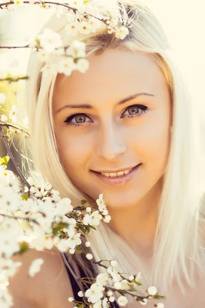 Beautiful girl — Stock Photo, Image