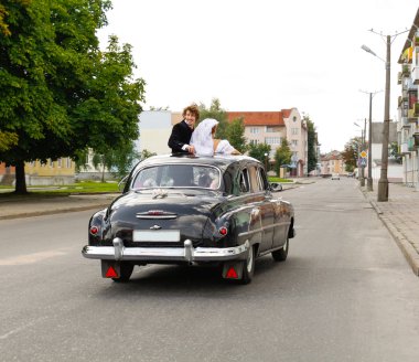mutlu gelin ve damat romantik görüntü