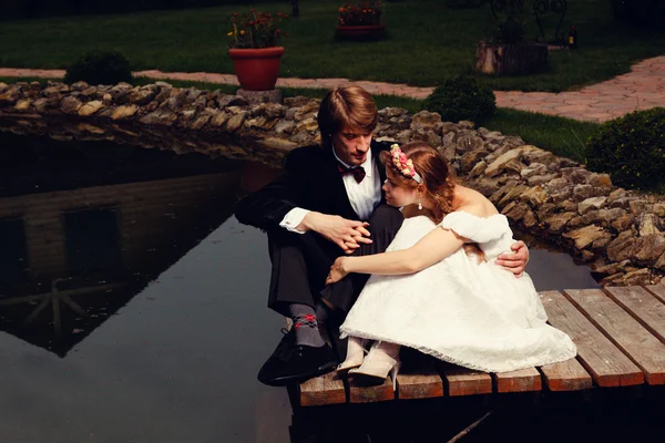 The bride and groom — Stock Photo, Image