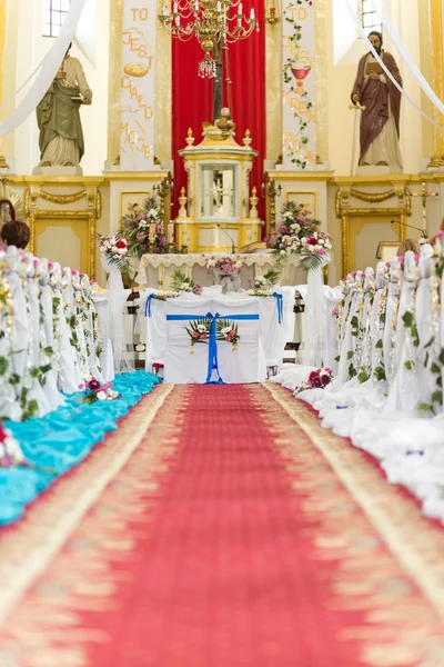 Kościół jest gotowa do ślubu — Zdjęcie stockowe