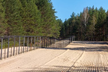 Sosyalist kampın eski üyeleri ile SSCB 'nin eski cumhuriyetleri arasındaki devlet sınırının manzarası