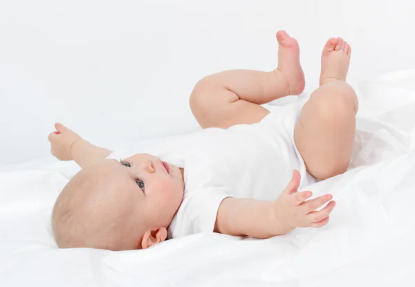 Baby liggend — Stockfoto