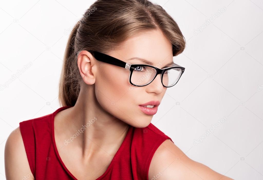 Fashion woman in eyeglasses