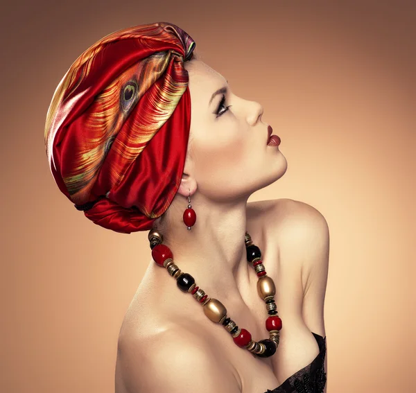 Fashion woman in turban — Stock Photo, Image
