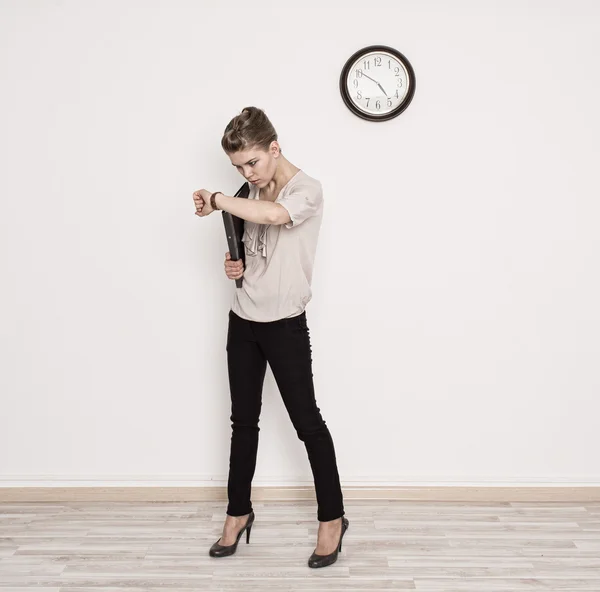 Woman in hurry — Stock Photo, Image